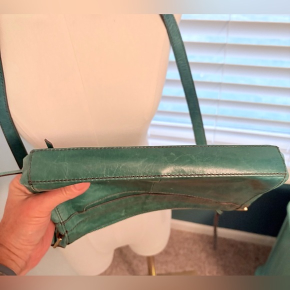 HOBO Turquoise Blue Leather Crossbody Bag - Picture 7 of 12